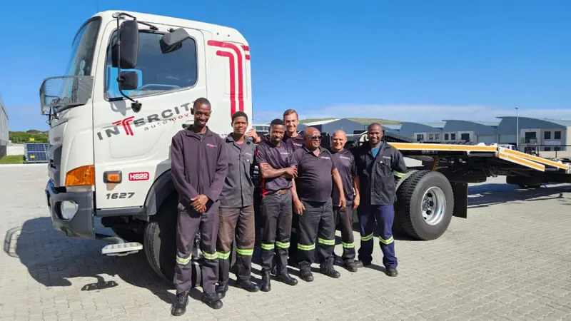 Intercity Auto Movers team